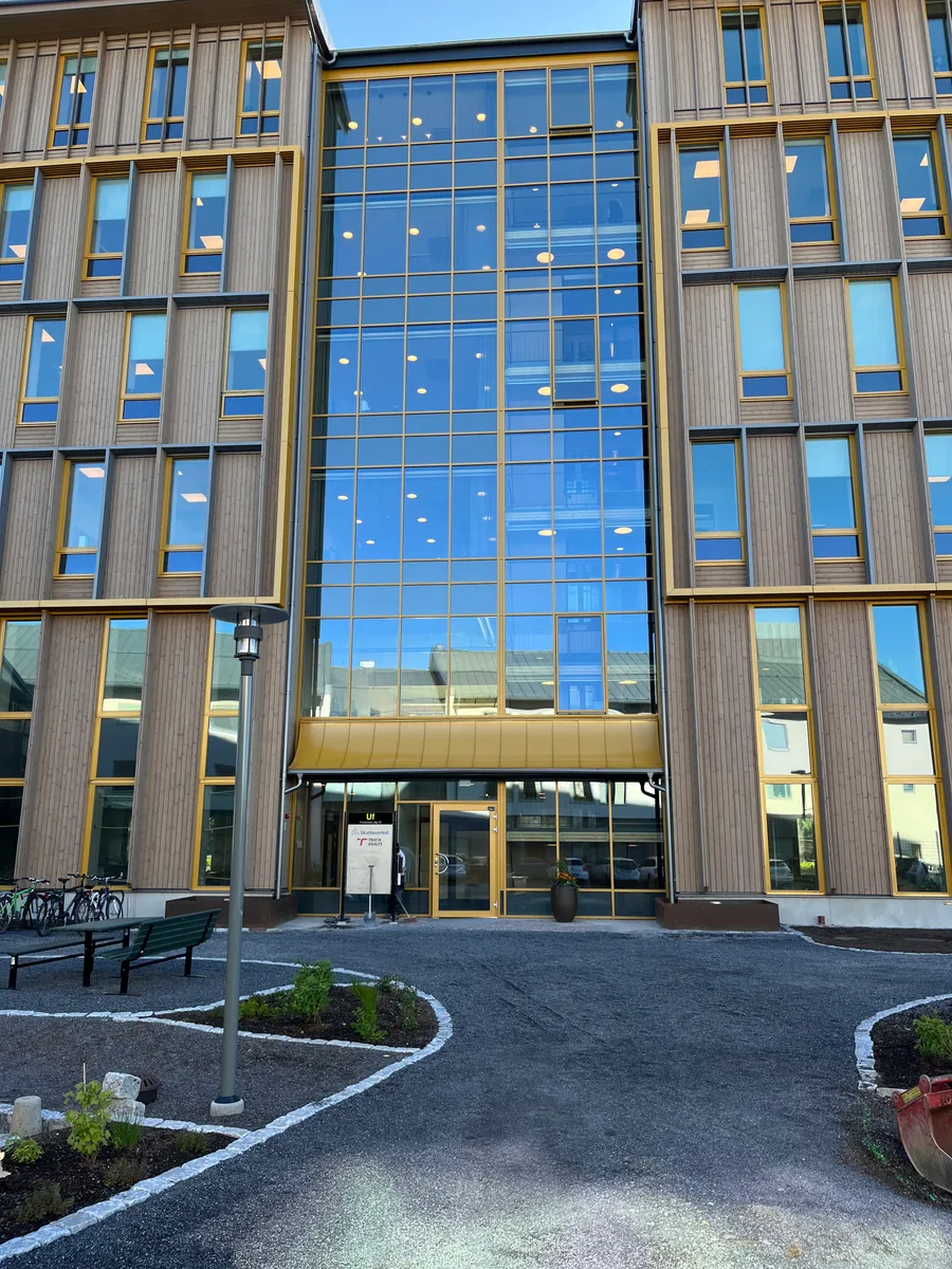 Fasadglas – kommersiell