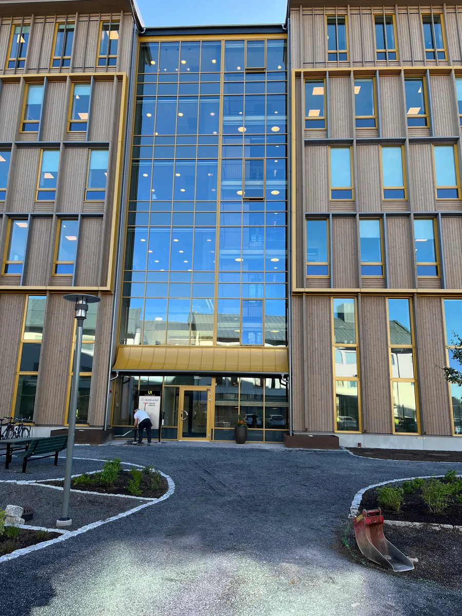 Fasadglas – entré